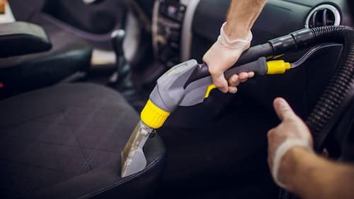 Extrakční čištění interiéru